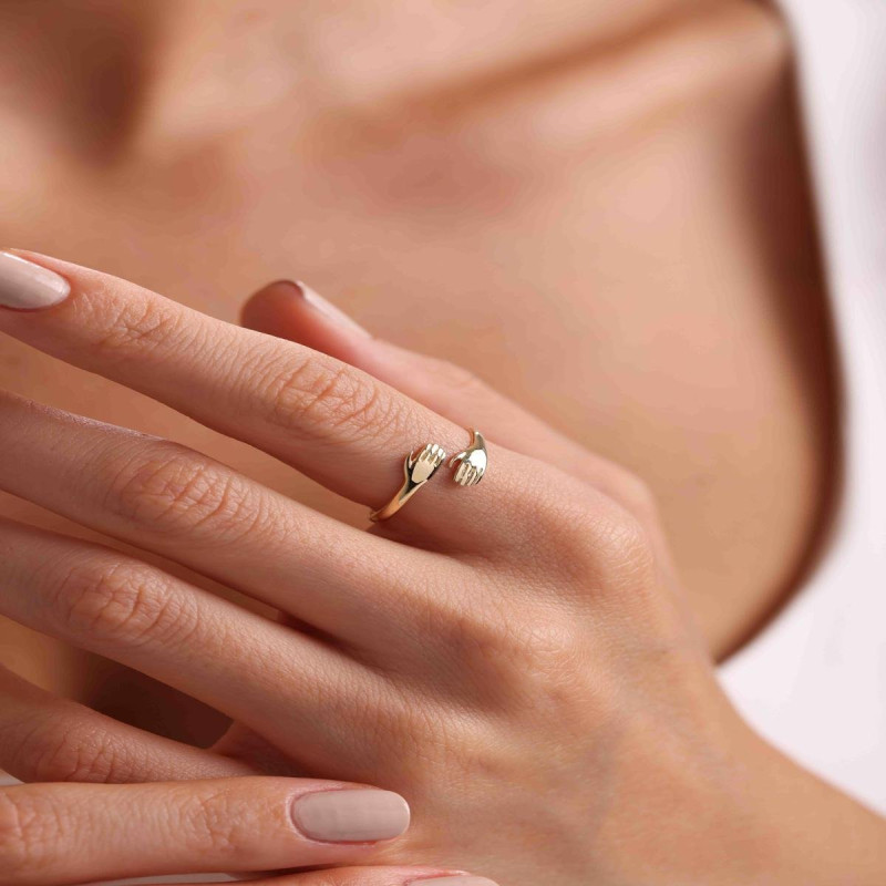 Gold Hugging Ring 3