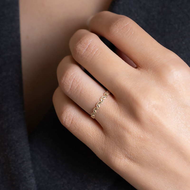 9K Gold Leaf Ring 2