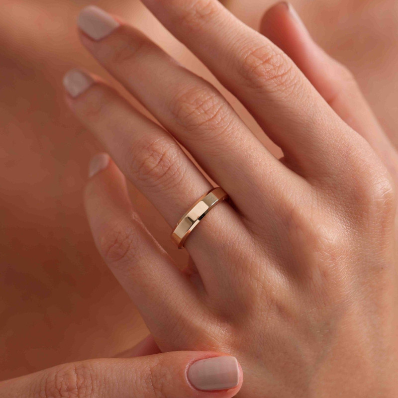 9K 4mm Gold Band Ring 3