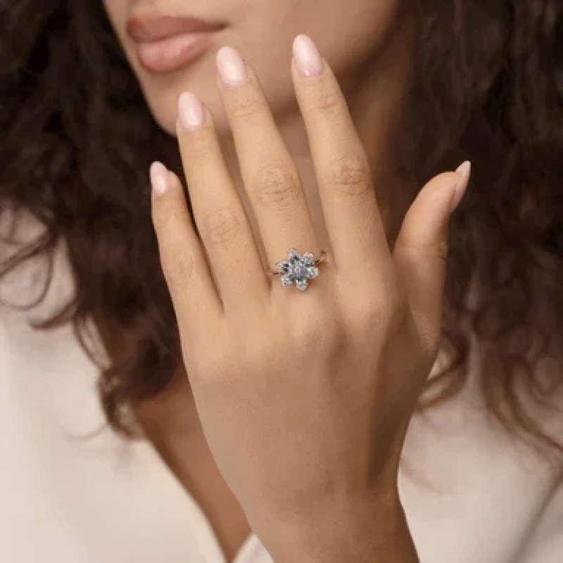 9K Gold Ananya Diwali Diamond Ring 3