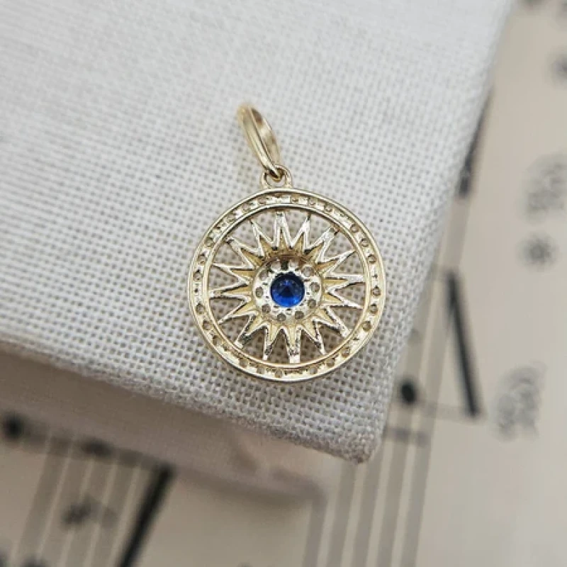 9K Small Sunburst Pendant 10