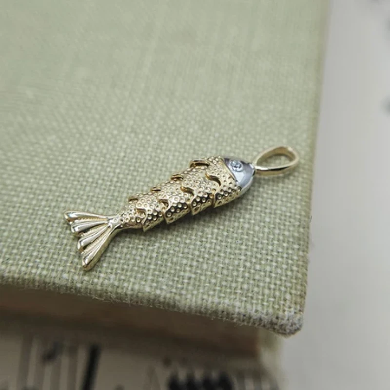 9K Gold Fish Charm Pendant 8