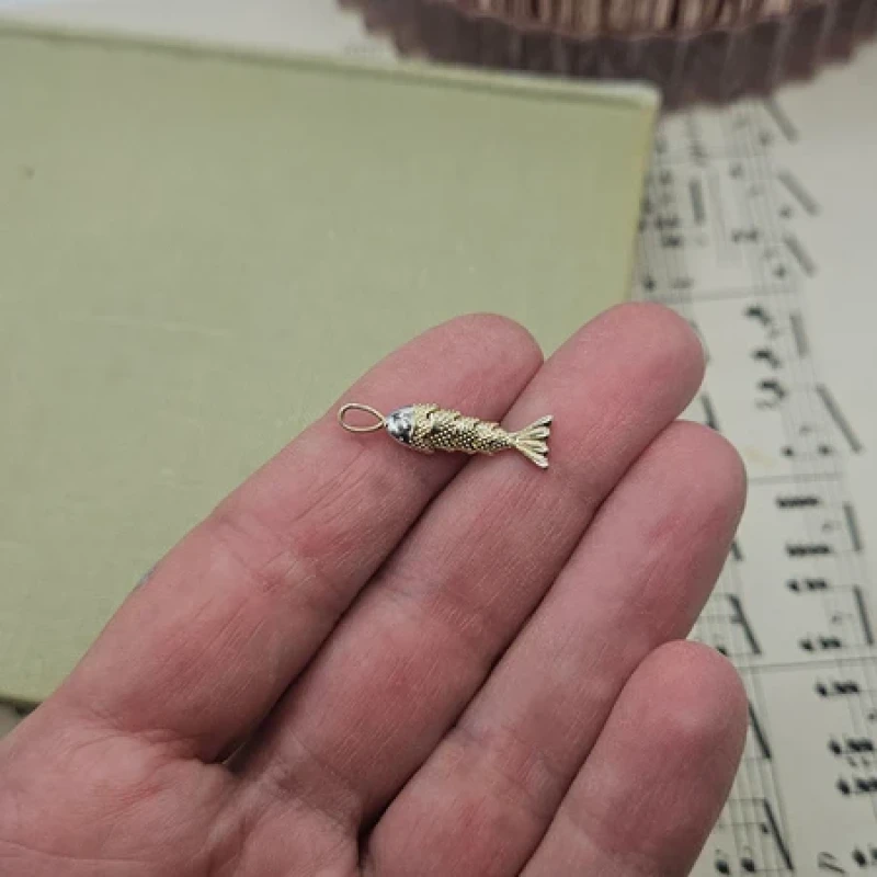 9K Gold Fish Charm Pendant 10