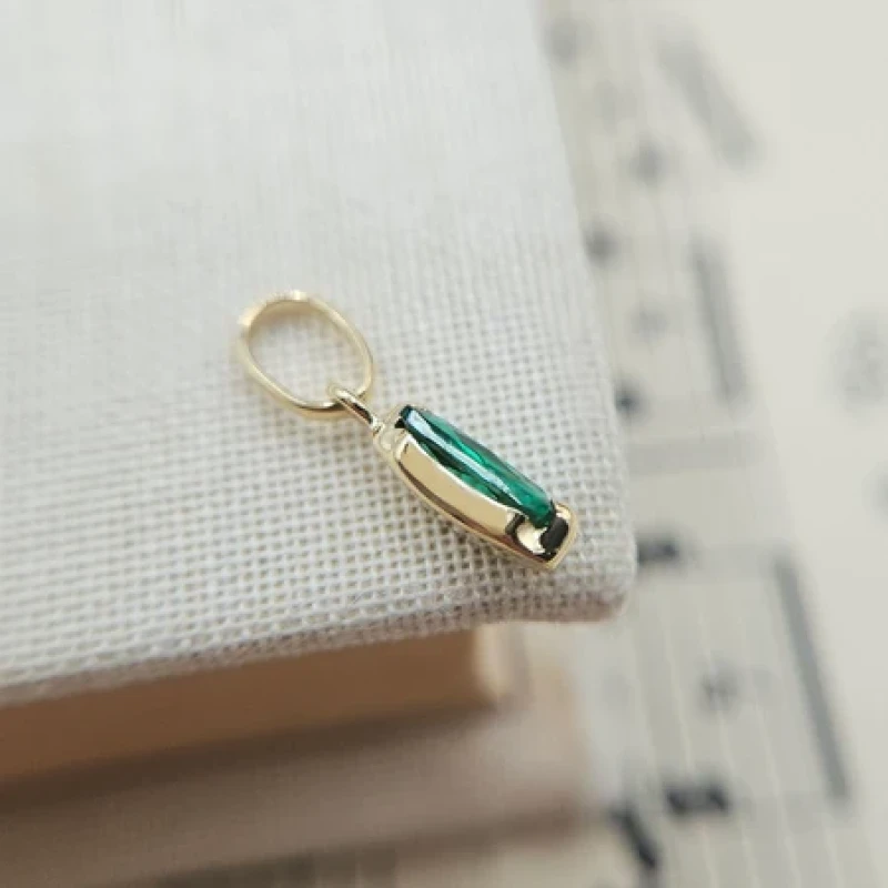 9K Gold Green Baguette Charm 7