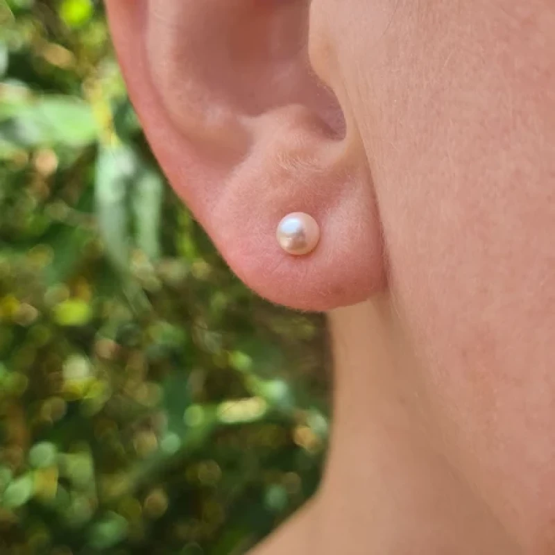 9K Pearl Stud Earrings 7