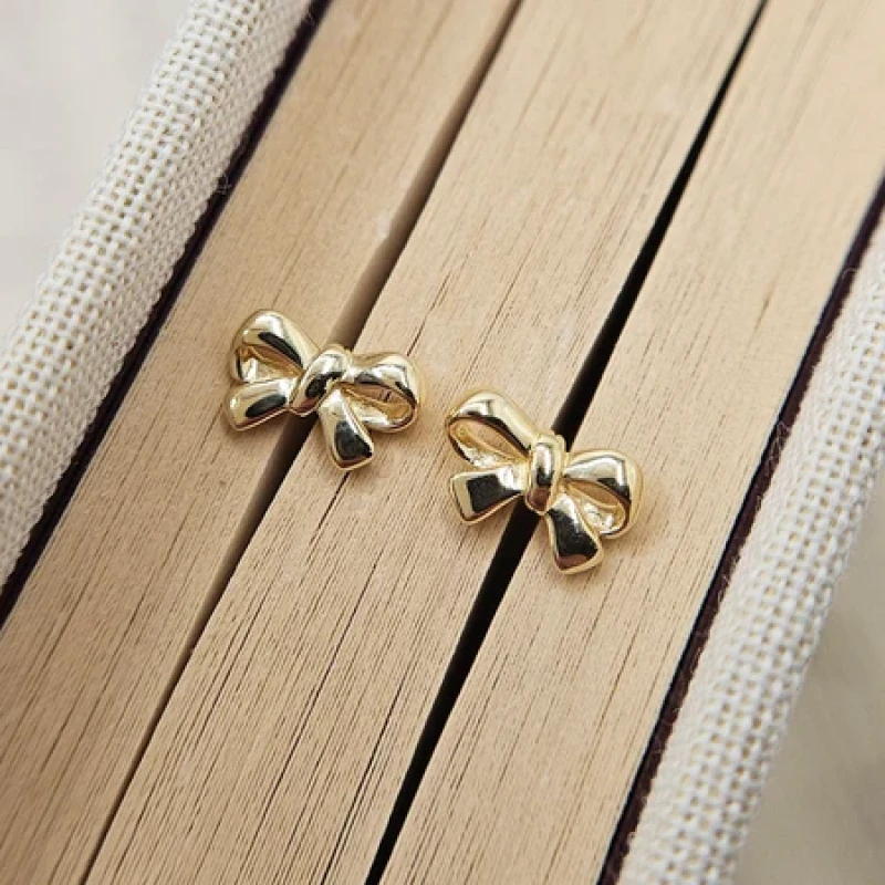 9K Gold Bow Stud Earrings 8