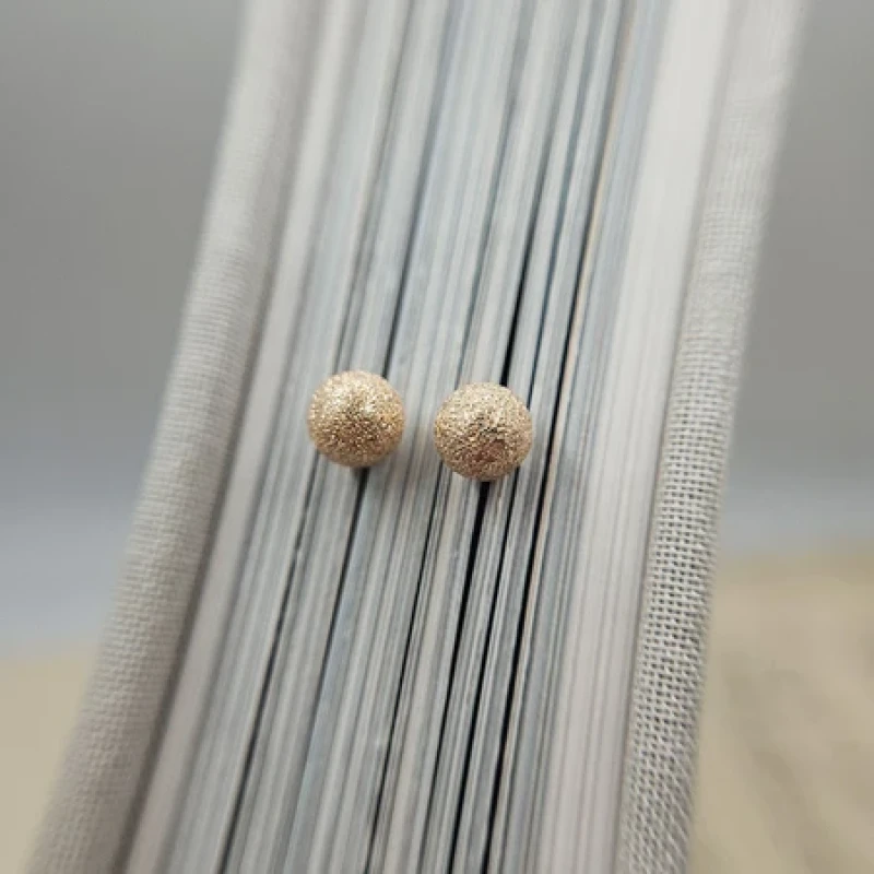 9K Gold Frosted Ball Stud Earrings 3