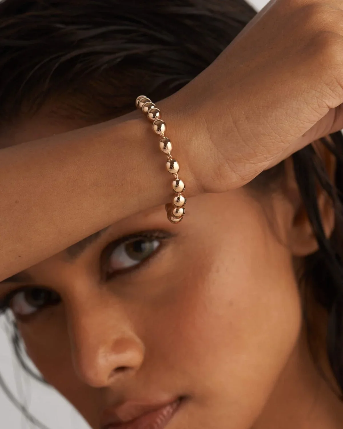 9K Gold High Gloss Beaded Bracelet 3