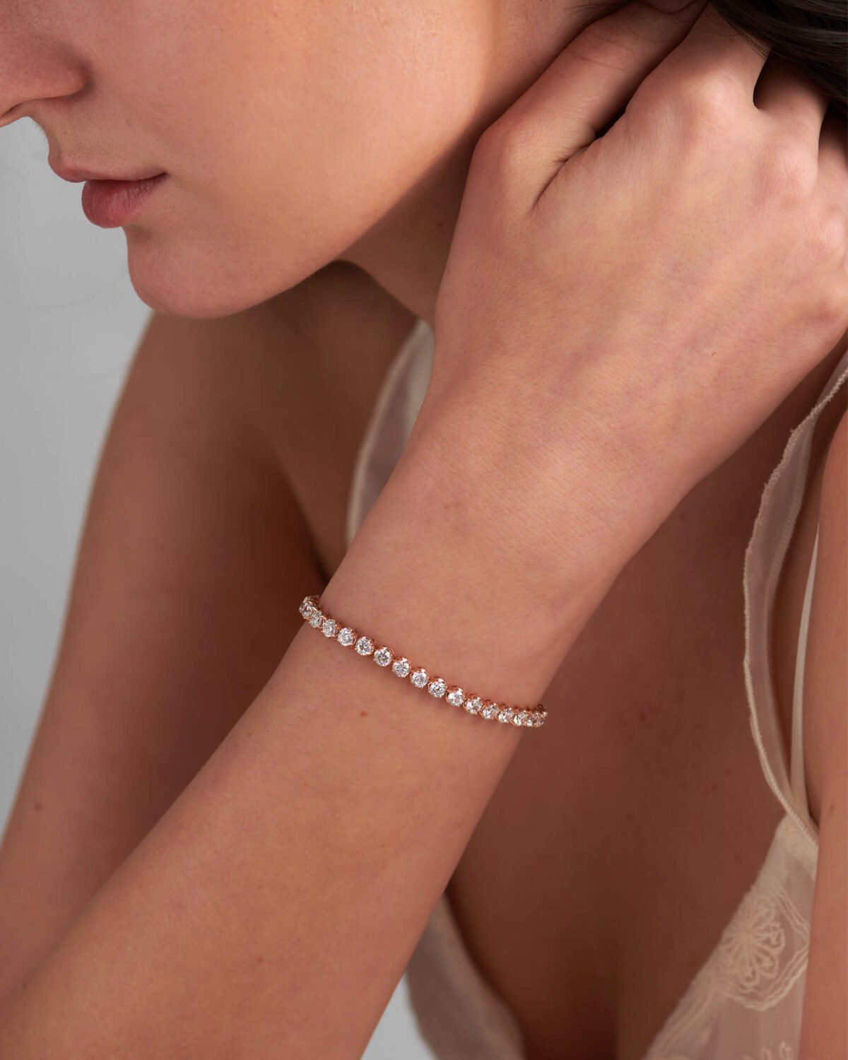 9K Gold Diamond Tennis Bracelet 0.20 Carat 4