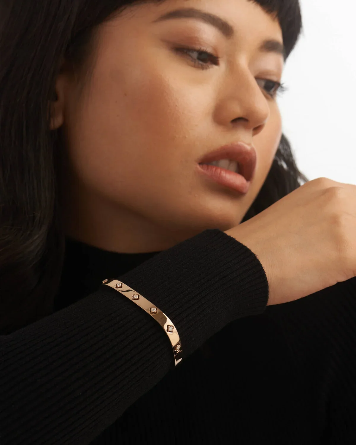 9K Gold Diamond Cushion Bangle 5