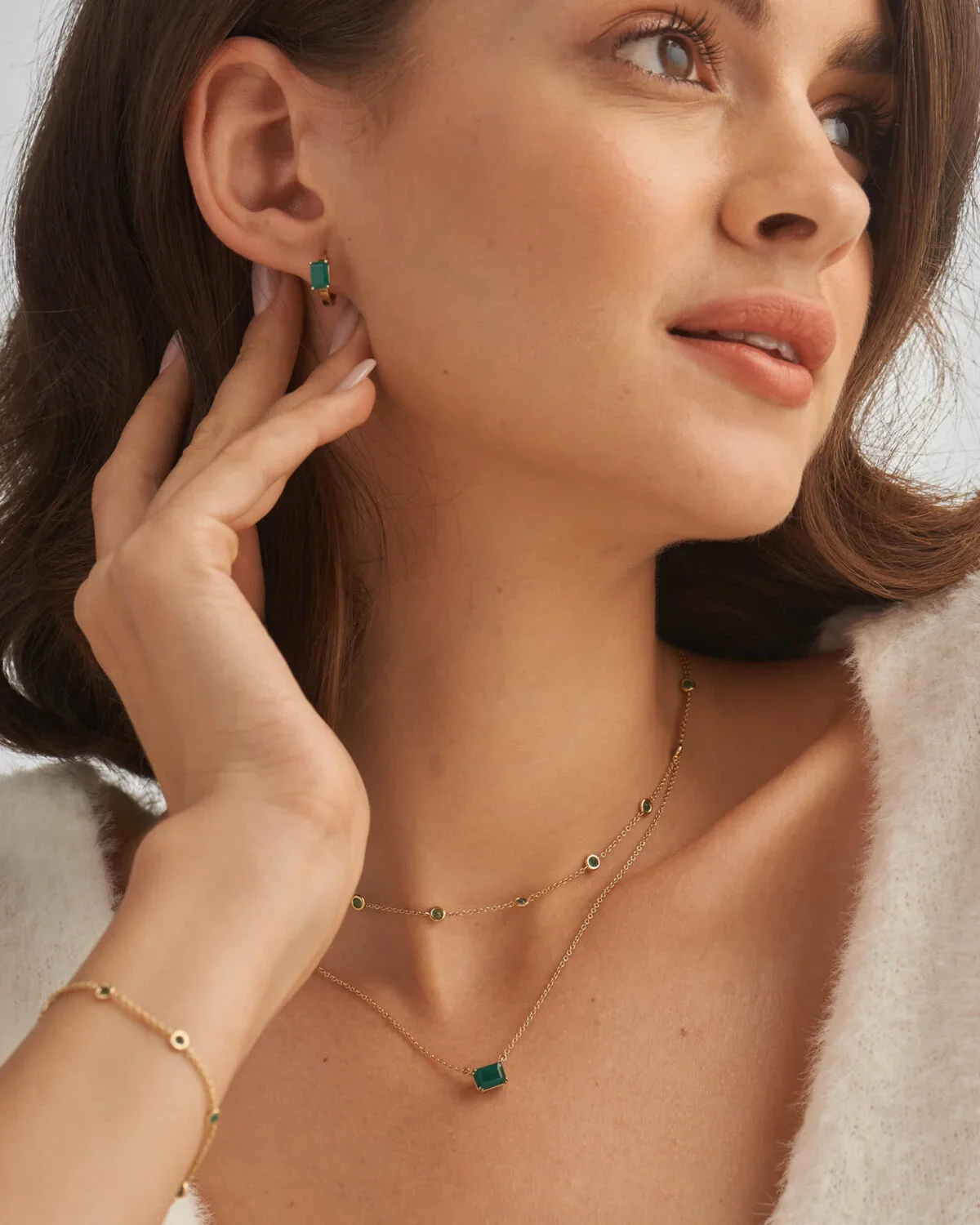 9K Gold Emerald By The Yard Bracelet 4