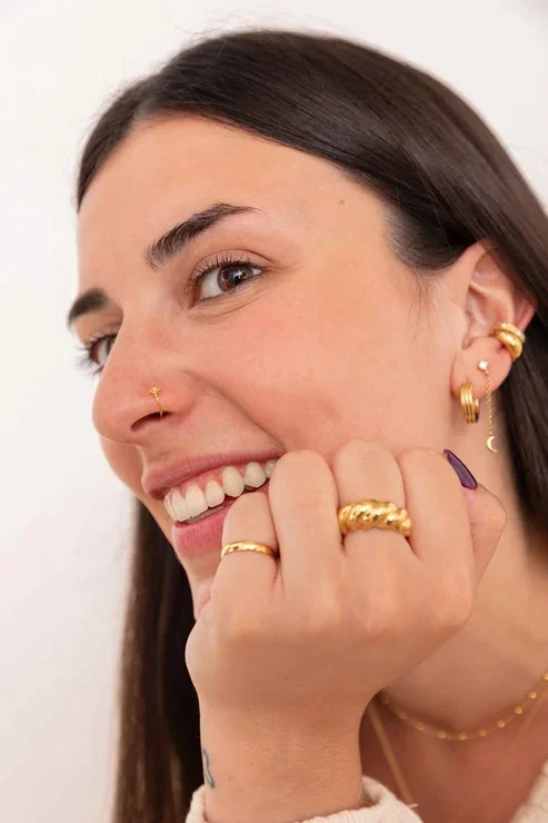 9KT Gold KEMATE Floral Nose Ring 2
