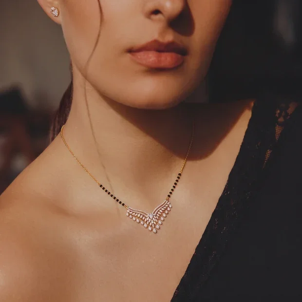 9KT Gold Diamond Chandelier Mangalsutra for Women 4