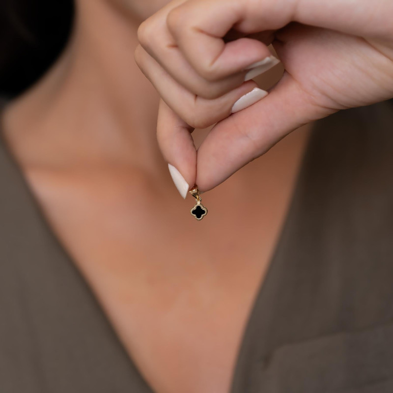 9K Gold Black Clover Pendant
