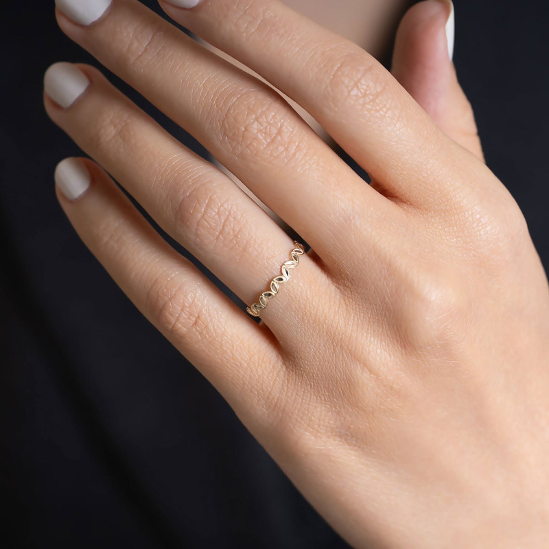 9K Gold Leaf Ring 1