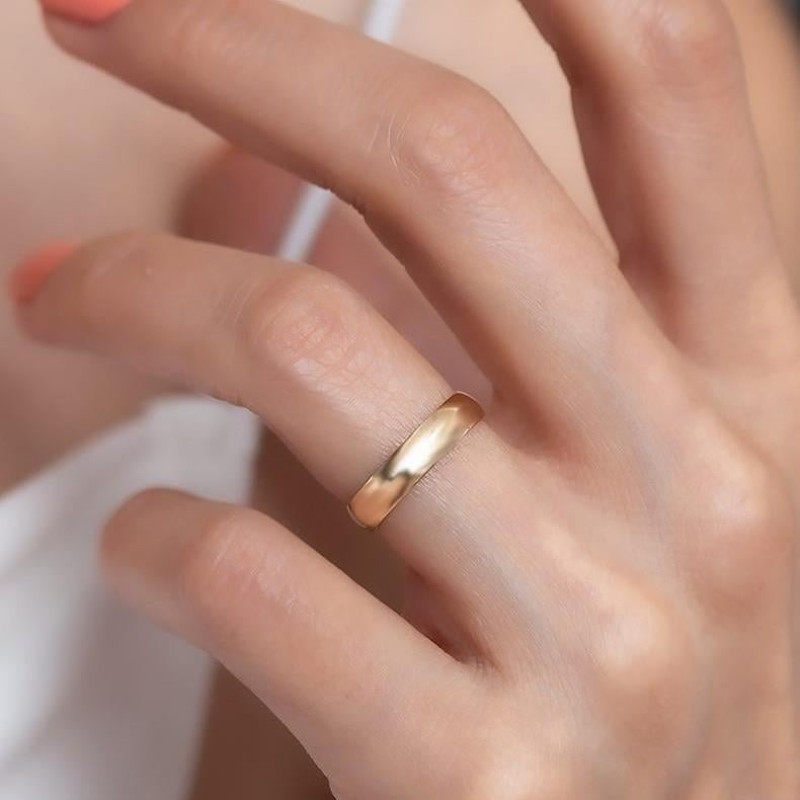 9K Gold 4mm Classic Wedding Band 1