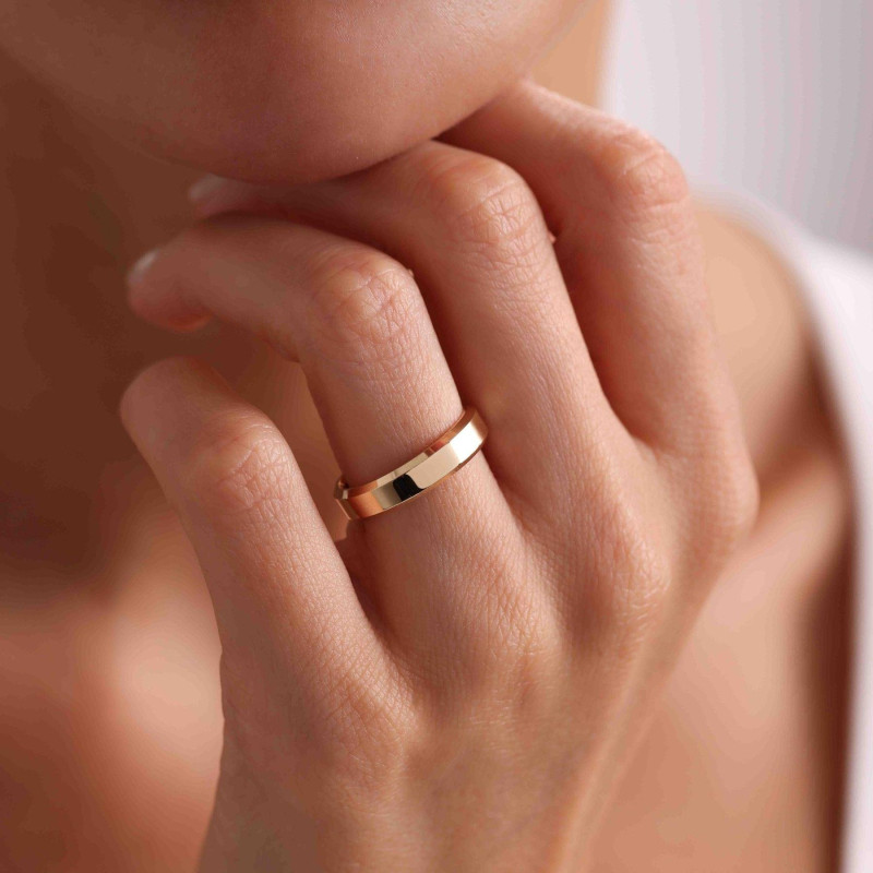 9K 4mm Gold Band Ring