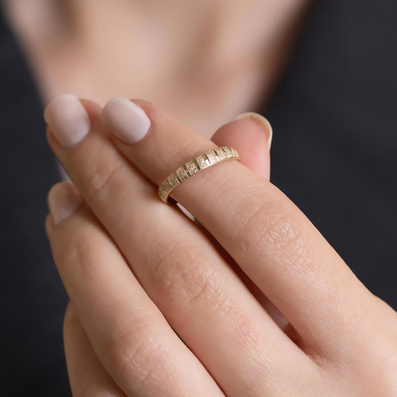 9K Gold Striped Solid 3mm Glittery Band