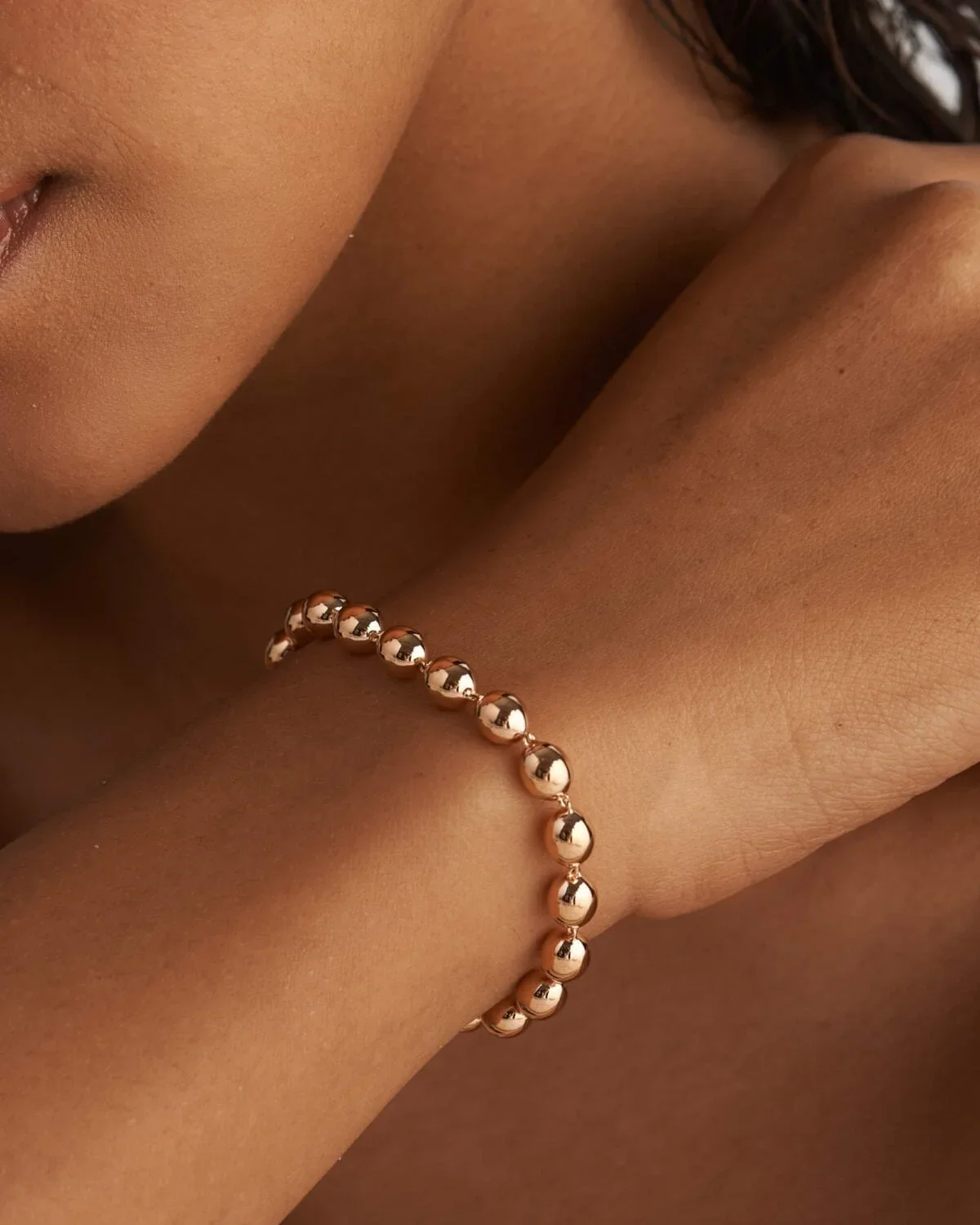 9K Gold High Gloss Beaded Bracelet 2