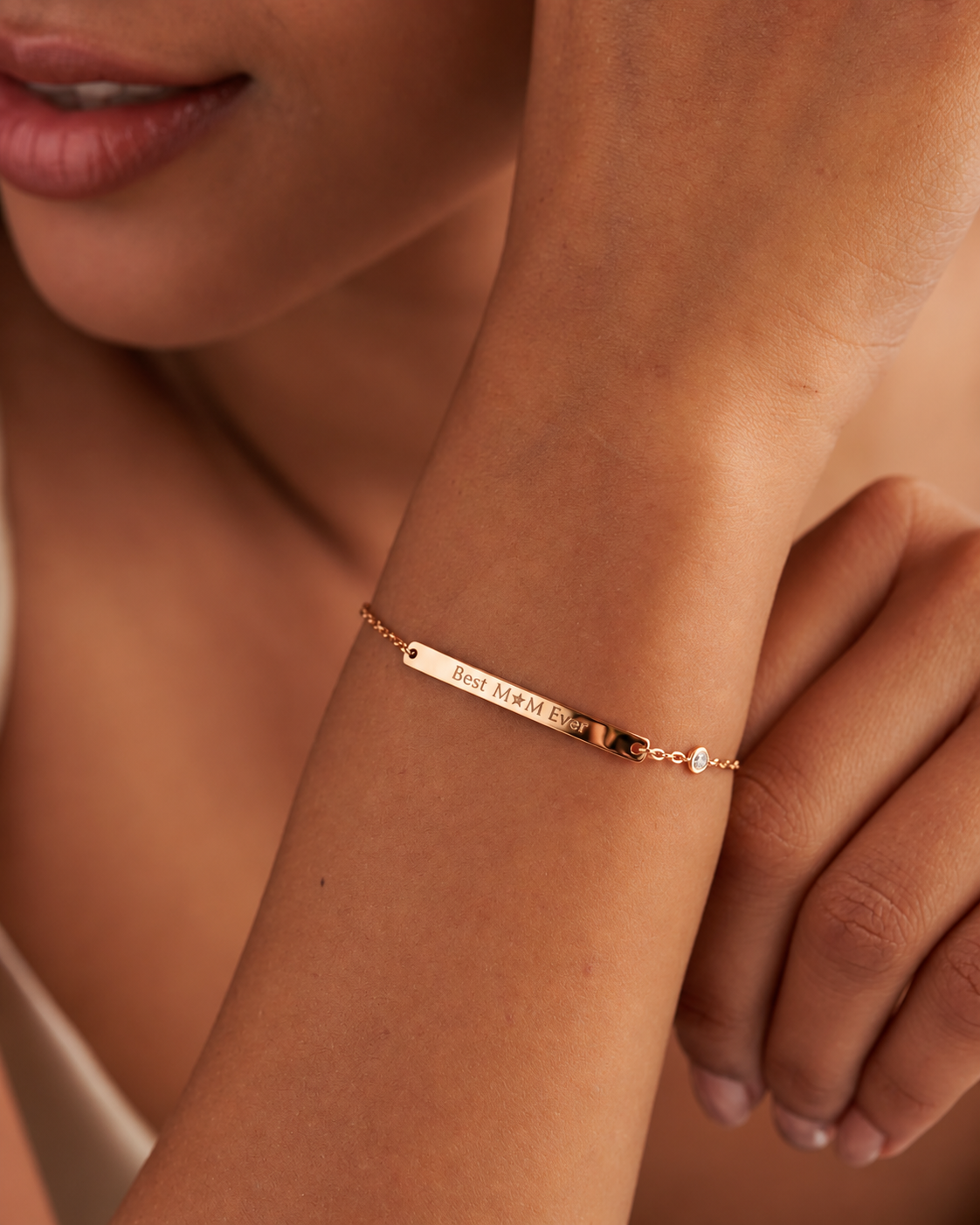 9K Gold Engravable Diamond Bar Bracelet 2